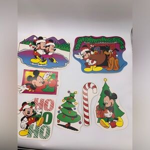 7 PCs. Vtg. Retro THE WALT DISNEY COMPANY Christmas Decoration Cardboard Cutouts